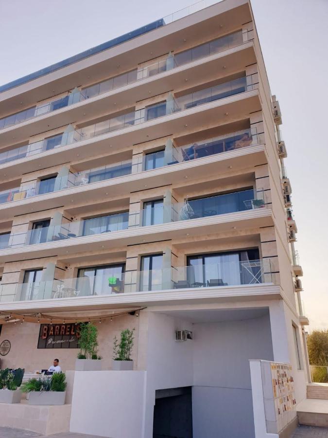 Seafront Papaya Apartment Navodari Exterior photo